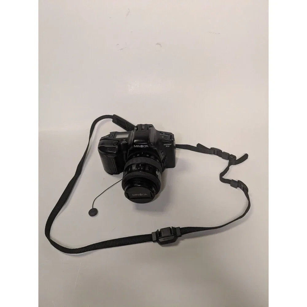 Minolta Maxxum 3xi 35mm SLR Film AF Camera Starter Kit w/ Flash, Case For Parts
